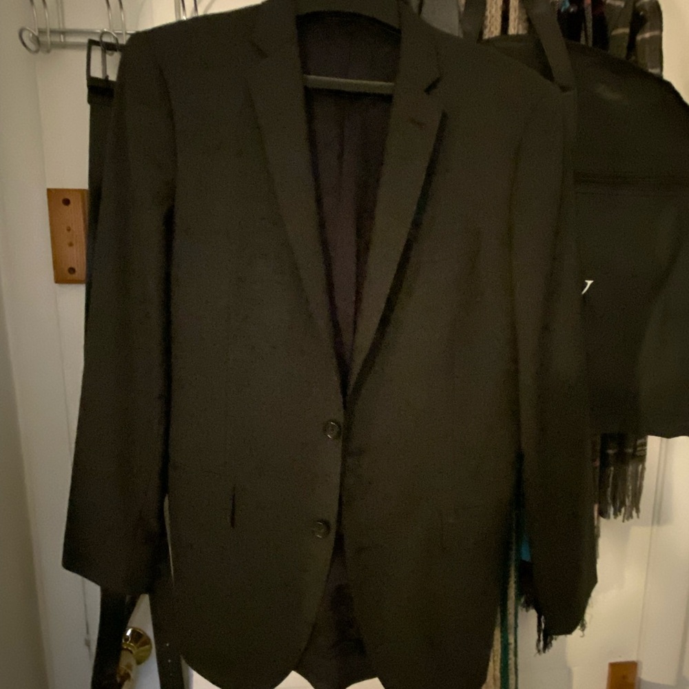 Suit
